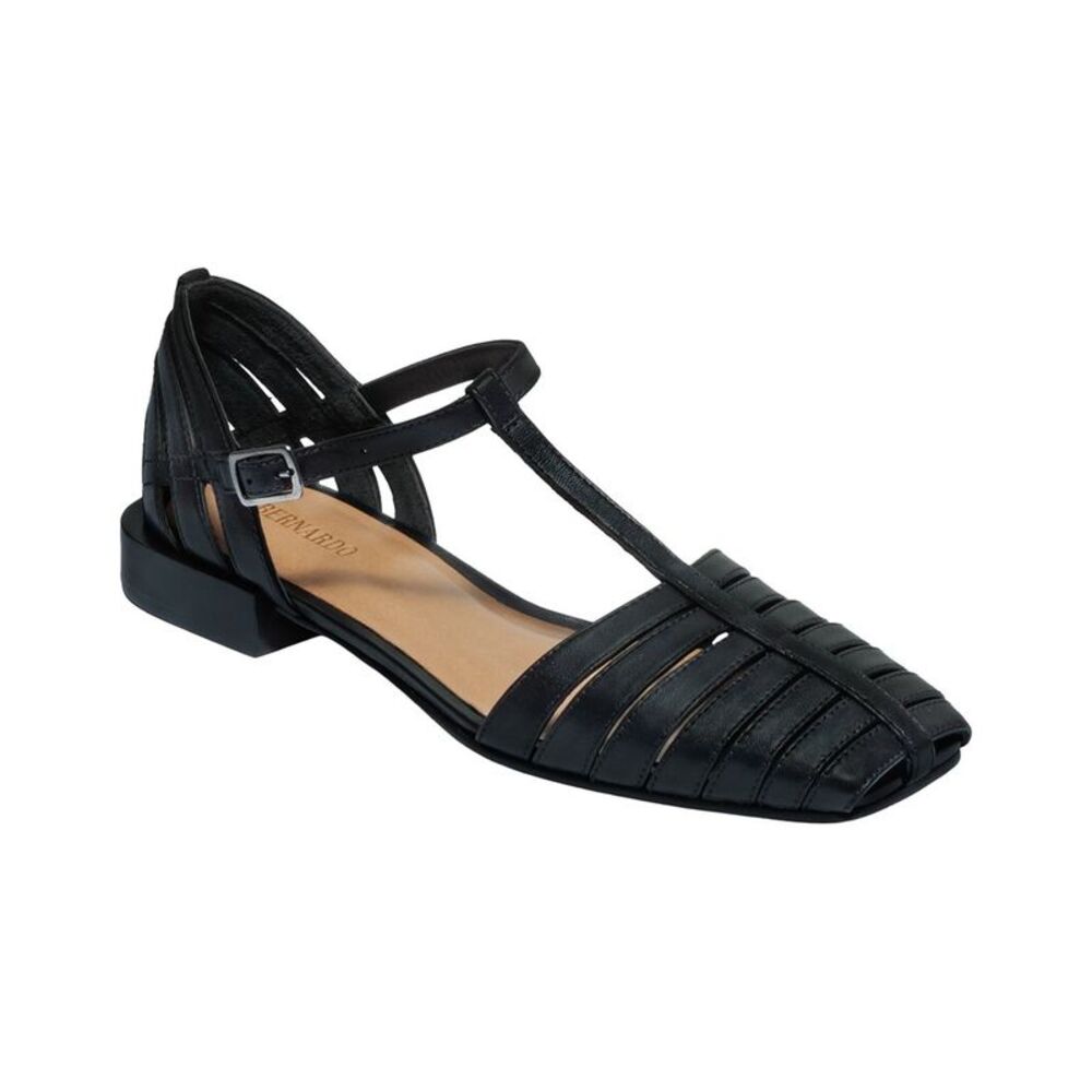 Bernardo Brighton Leather Fisherman T-Strap Sandal